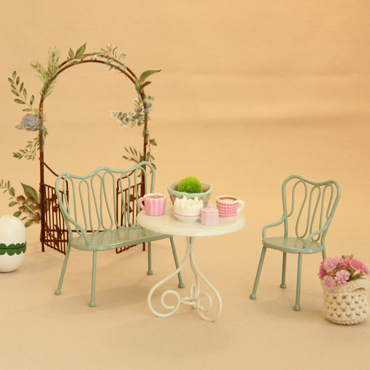 1:8/1:12 Miniature Iron Table  - Outdoor Furniture Hotel recensione e prezzo
